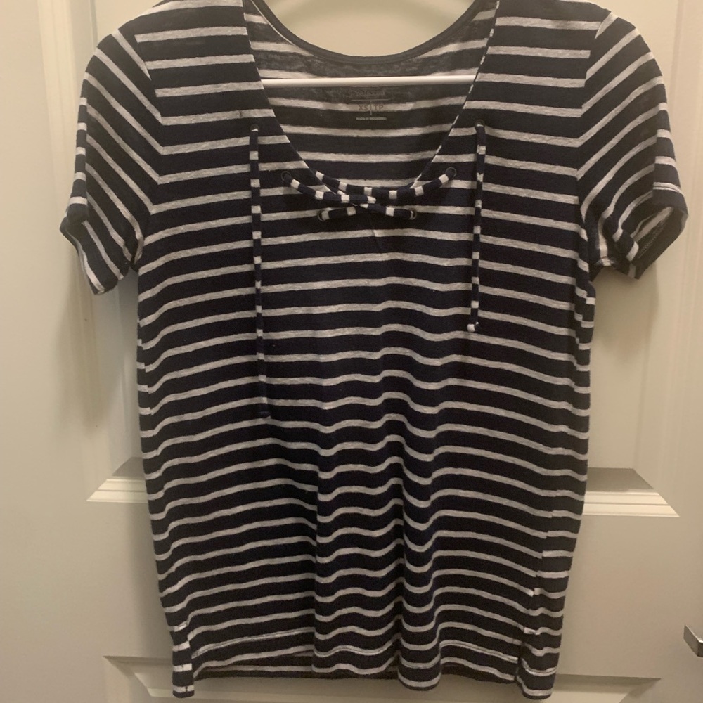 Old Navy blue and white tie neck